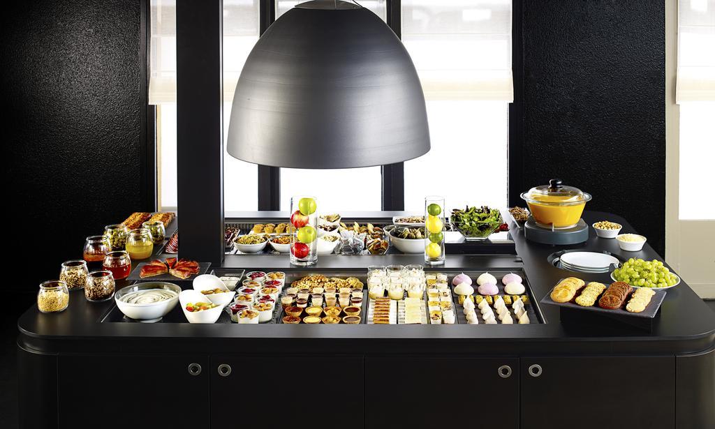 Campanile Orange Centre Sortie 21 Sur A7 A9 Hotell Eksteriør bilde