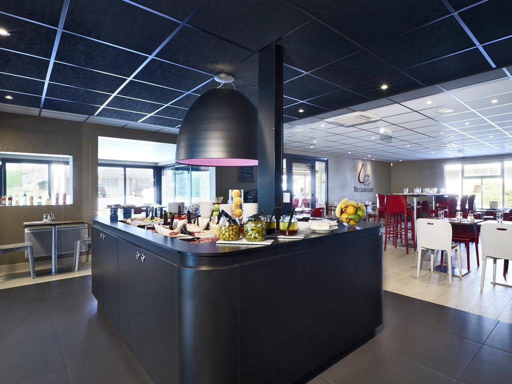Campanile Orange Centre Sortie 21 Sur A7 A9 Hotell Eksteriør bilde