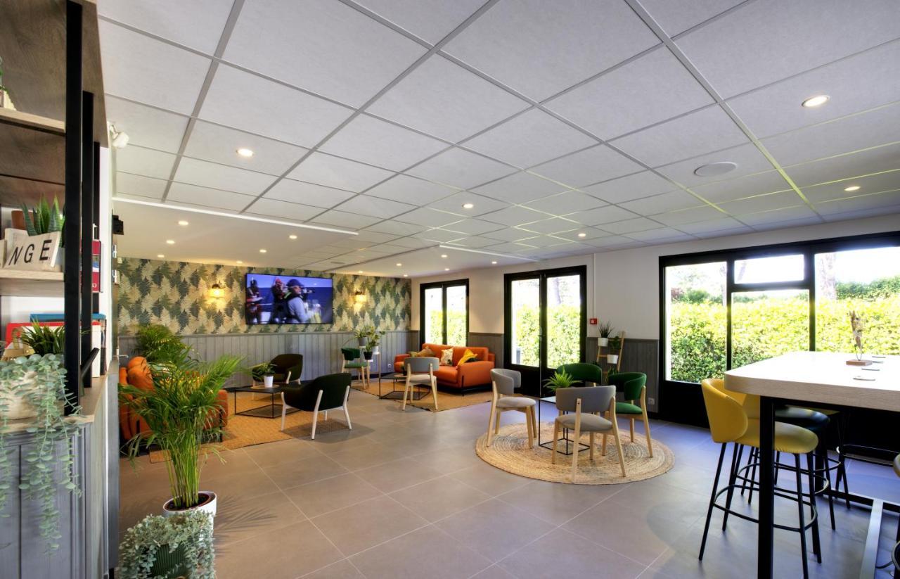 Campanile Orange Centre Sortie 21 Sur A7 A9 Hotell Eksteriør bilde